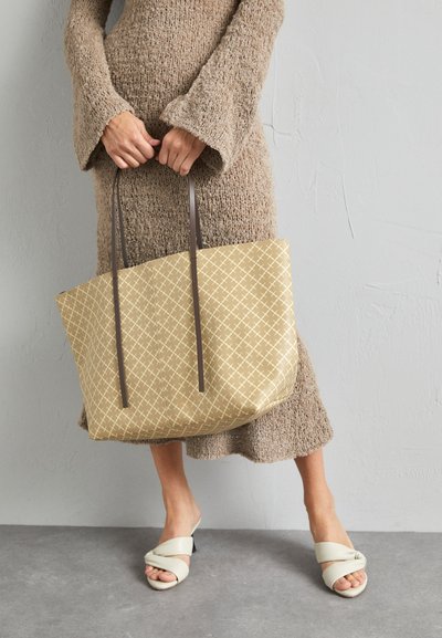 By Malene Birger ABI TOTE - Shopping bag - incense