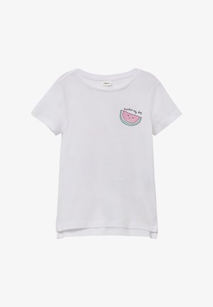 T-shirt en coton blanc à manches courtes, avec un graphique de tranche de pastèque et le texte "ravive ma journée" imprimé sur la poitrine gauche.