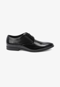 Unselected, black hi shine