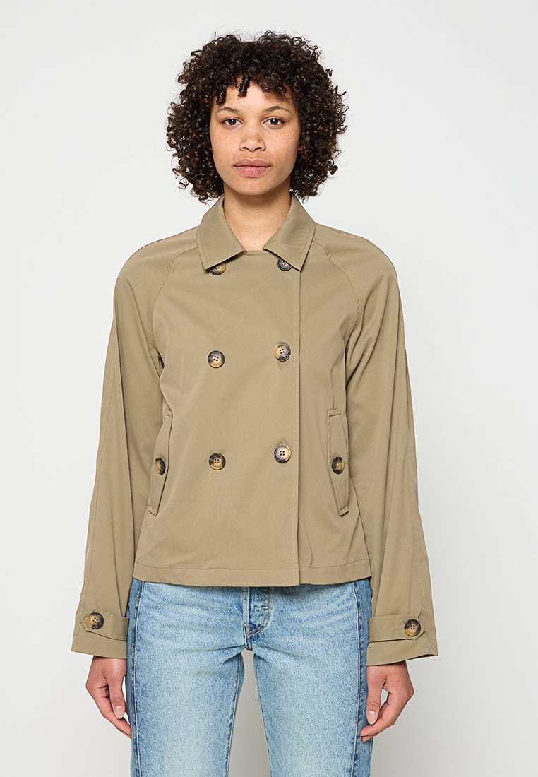 Chaqueta fina