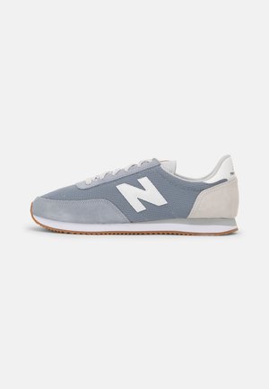 Sneakers laag - light blue