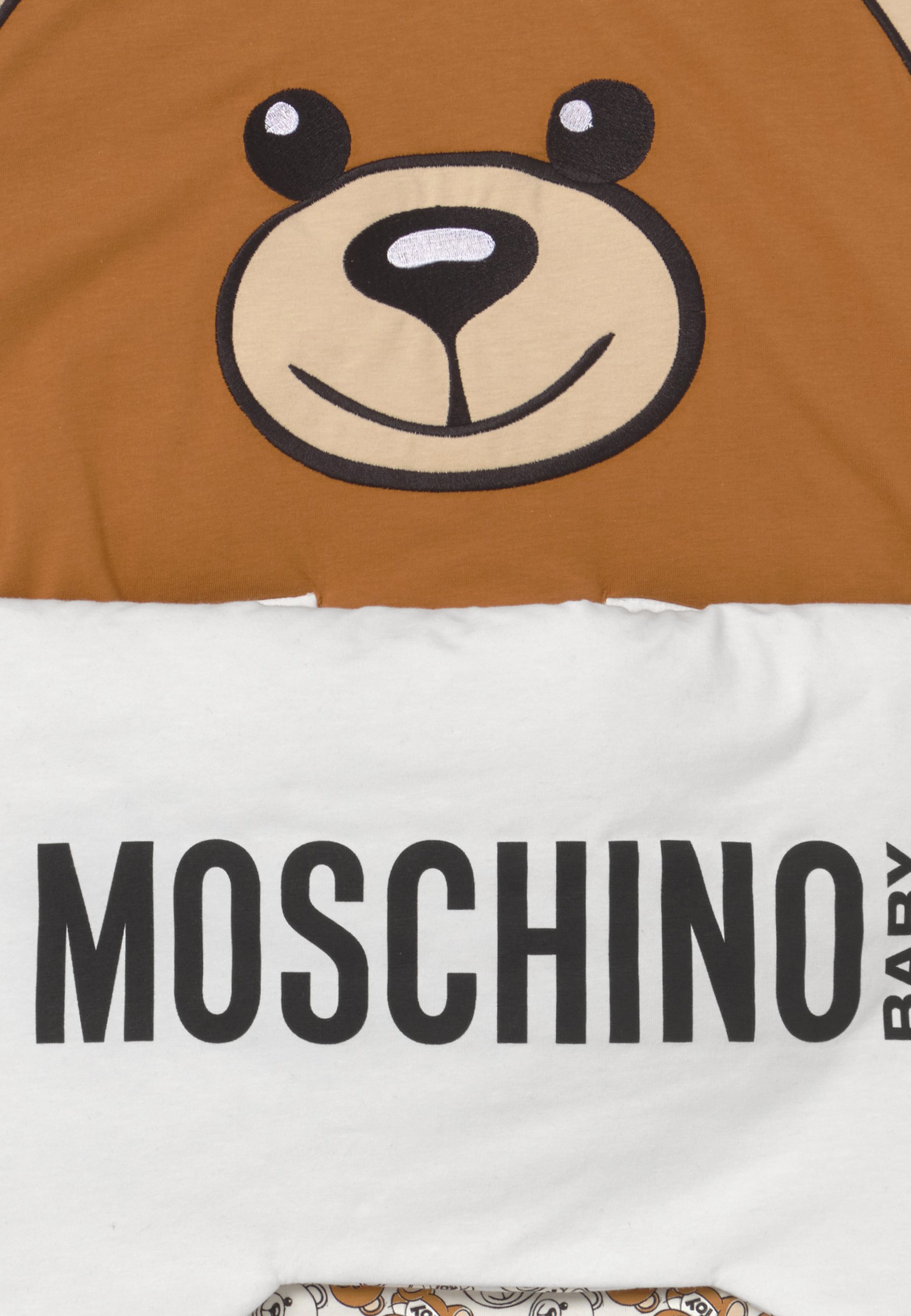 moschino footmuff