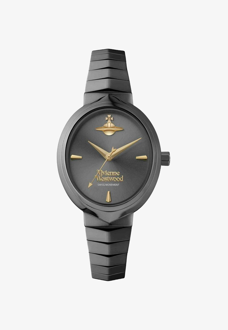 Montre-bracelet analogique noire avec un cadran rond, des aiguilles et un logo dorés, un bracelet en caoutchouc texturé et des marqueurs d'heure subtils.