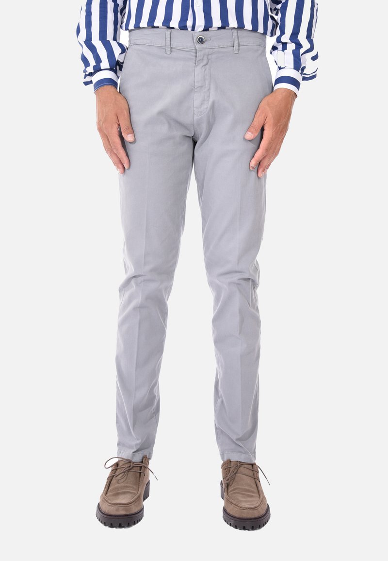 Ciabalù Chino - grigio