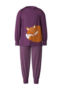 Paarse pyjama-set met een longsleeve bovenstuk met een slapende vos illustratie en gestippelde, enkellange broeken met witte stippen.