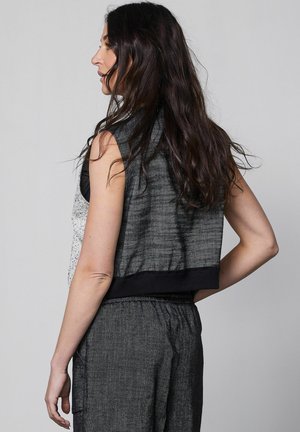 NÜ Denmark, ZILMA VEST - Vest - sand mix