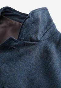 Thumbnail Image 7