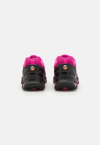 Miniatyrbilde 6