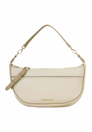 Sac à bandoulière en cuir beige au design arrondi, avec des ferrures dorées, une sangle réglable et un détail de logo subtil à la base.