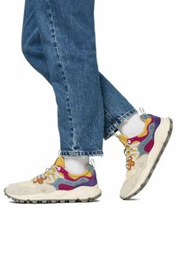 Flower Mountain YAMANO - Sneakers basse - creme weiß