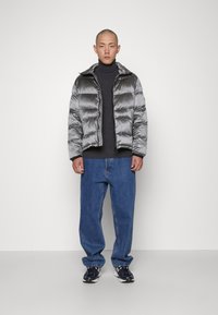 Antony Morato REGULAR FIT JACKET WITH AN IRIDESCENT EFFECT - Chaqueta de invierno - grey