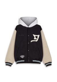 Zwarte varsityjack met grijze capuchon, beige mouwen, geborduurde tekst "Grimey" en logo patch. Bevat drukknoopsluiting en geribde manchetten.