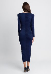 Swing Fashion - Sukienka etui