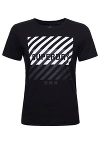 Sort bomulds t-shirt med et frontgrafik, der har hvide skrå striber og ordet "SUPERDRY" samt kinesiske tegn nedenfor.