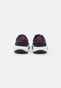 Nike Performance CITY REP TR - Chaussures fitness - black/hyper pink/cave purple/lilac/white