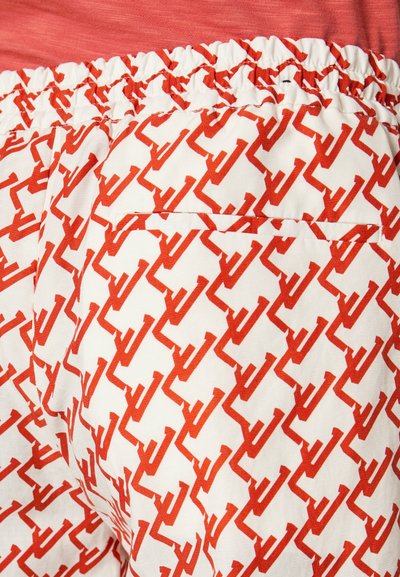 J.LINDEBERG EARL GEO PRINT - Calções - cloud white