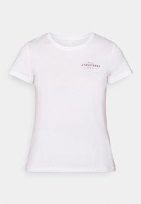 Biela bavlnená tričko s krátkymi rukávmi a okrúhlym výstrihom. Na prednej strane je červený nápis: "ONLY PLAY ATHLEISURE EST. ACTIVE LIFE 2006."