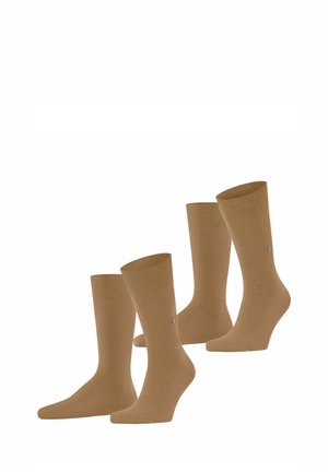 Paar von braunen Baumwollsocken mit geripptem Rand und einem kleinen silbernen Logo an der Seite. Glatte Textur, mittellange Sockenhöhe.