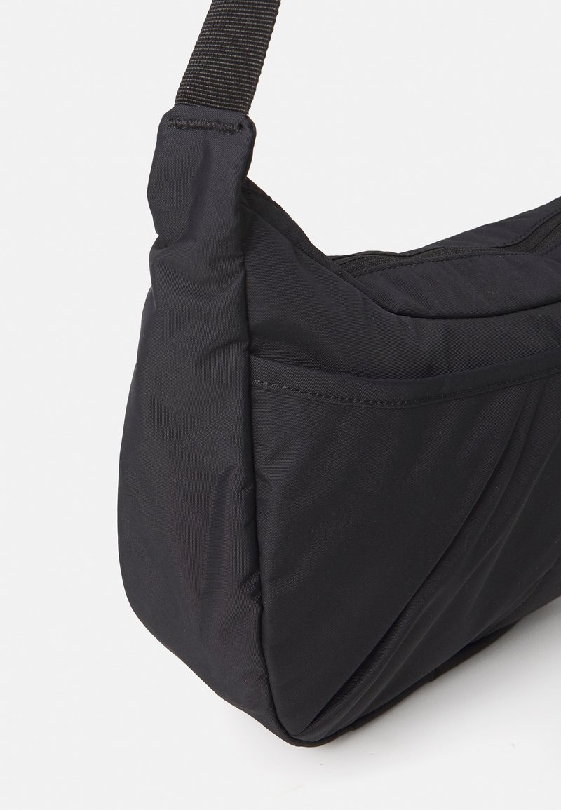Borsa Sveva Piccola Madlen in pelle con tracolla, colore GINGER