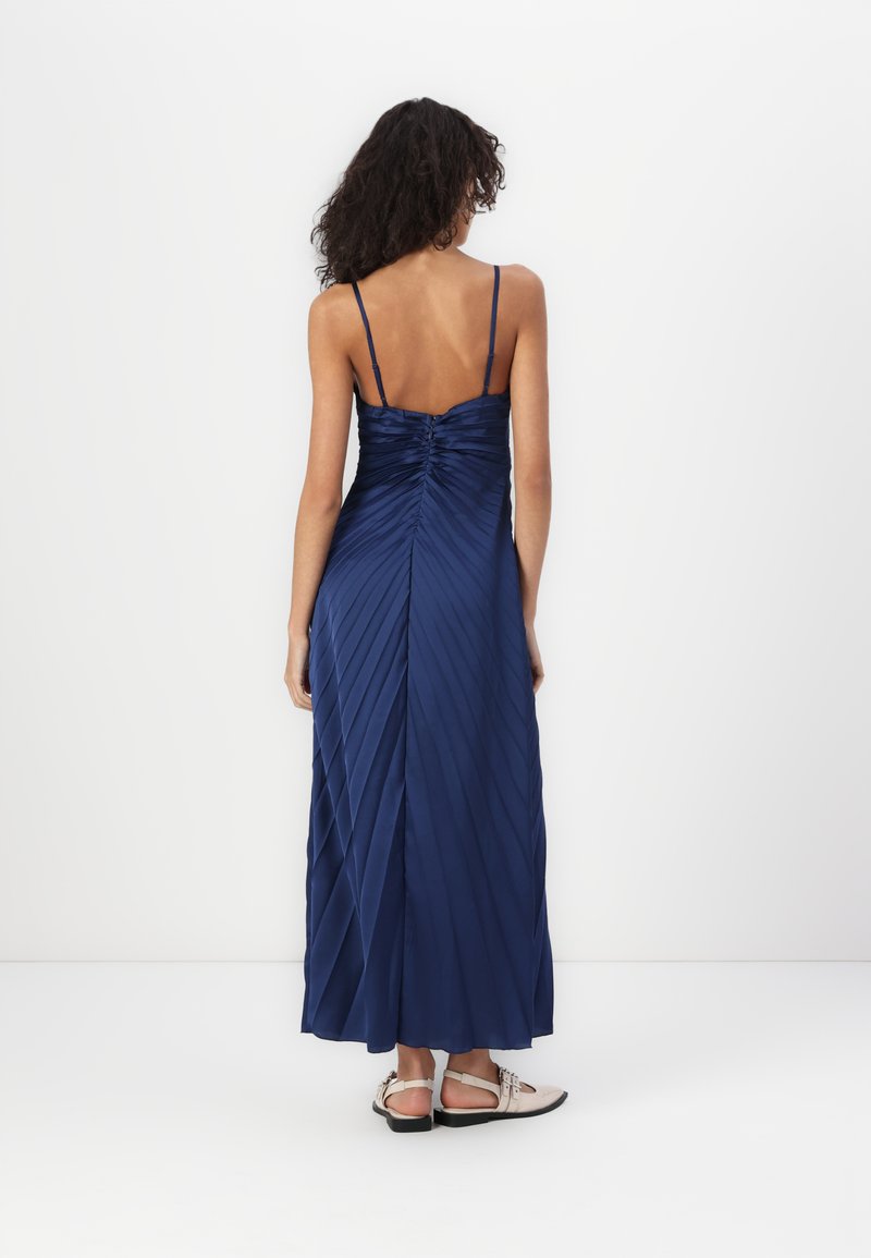 abercrombie blue pleated dress A&F Giselle Pleated Cutout Maxi Dress by Abercrombie and Fitch
