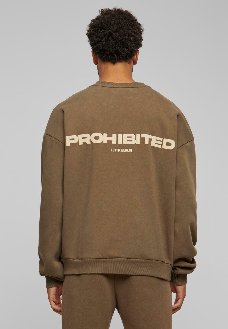 PROHIBITED - UNISEX  CREW NECK - Sweatshirt - mokka, Vergrößern