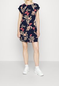 Vero Moda Vardagsklänning - dark blue