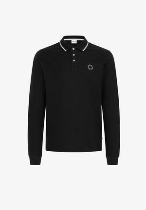 Langärmliges schwarzes Poloshirt aus Baumwolle mit einem kontrastierenden weißen Kragen und einer dreiknöpfigen Blende, ausgestattet mit einem kleinen Logo auf der Brust.