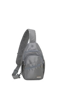 Sac banane en tissu gris avec une seule bandoulière, doté de plusieurs poches zippées et d'une finition lisse et durable. Logo de la marque visible à l'avant.