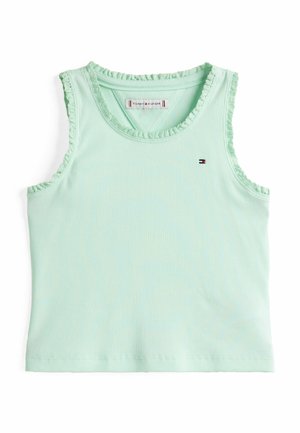 Mintgroene geribbelde tanktop met gerafelde randen, voorzien van een klein logoaccent aan de voorkant. Soepele textuur, mouwloos ontwerp.