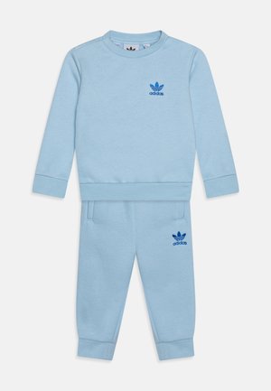 adidas Originals CREW SET - Survêtement - clear sky
