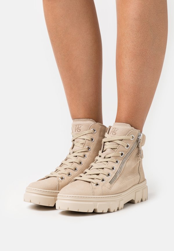 Ankle Boot - grained almond