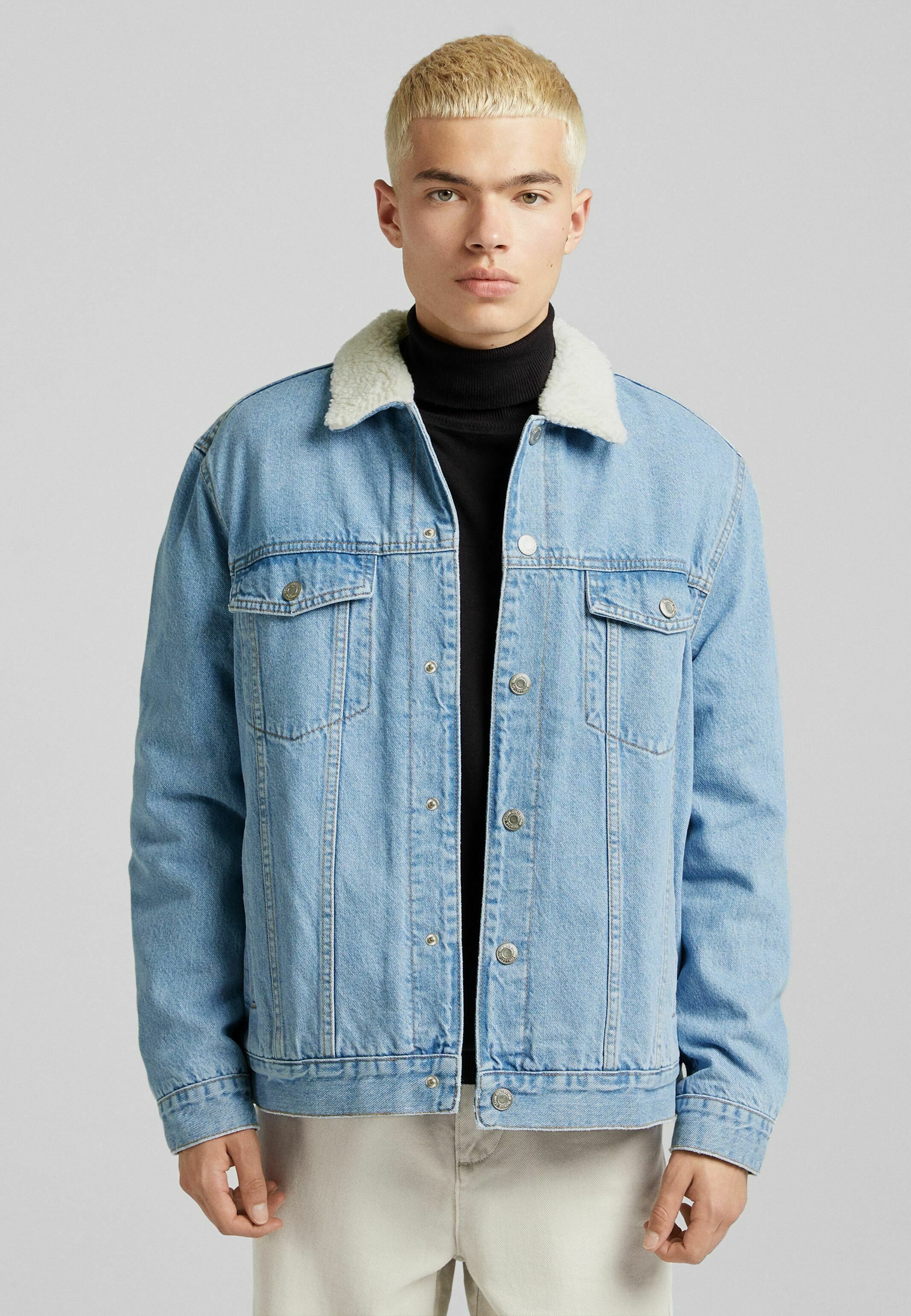 bershka giacca di jeans con pelliccia