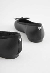 Next SCHOOL BOW BALLET SHOES - Ballerinasko - matt black