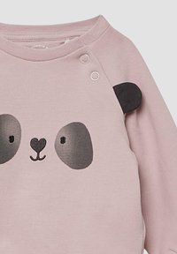 Felpa in cotone rosa chiaro con design faccia di panda con accenti grigi, scollatura rotonda e bottoni a pressione sulla spalla.