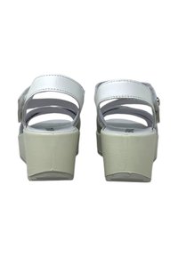 Enval Soft Sandali con plateau - white