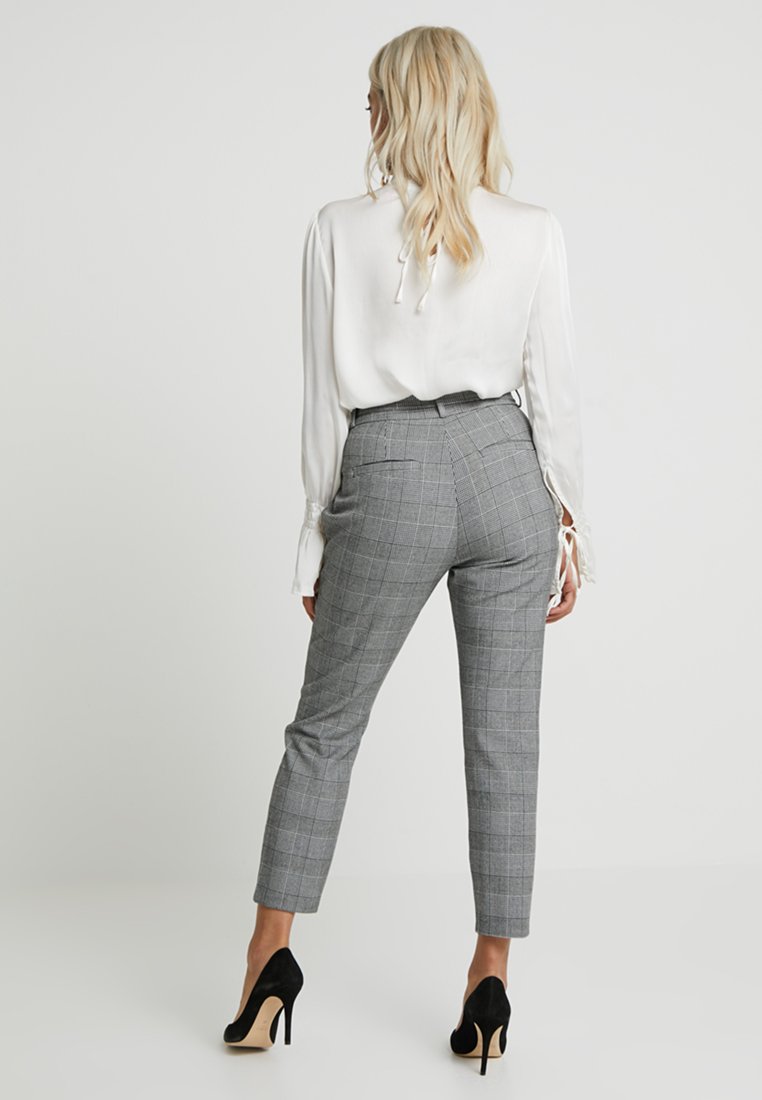 Vero Moda Petite PAPER BAG CHECK PANT 
