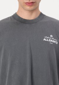 AllSaints SOLEIL  - Triko s potiskem - washed black