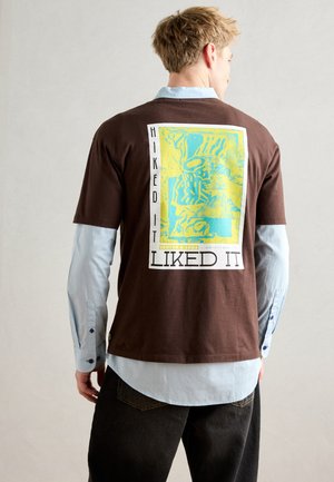 RELAXED FIT FRONT BACK  - T-shirt imprimé - demitasse