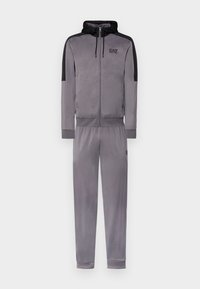 Non selezionato, volcanic glass