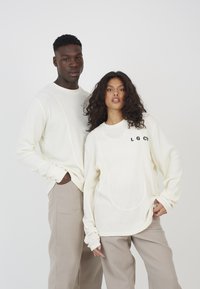 LEGACY STUDIOS UNISEX - Topper langermet - cream