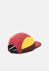 Ciele GOCAP SC C PLUS BOX UNISEX - Kapa - rok rouge