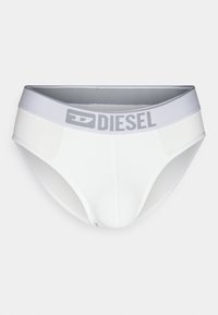 Hvide trusser med en blød, glat tekstur og et lysegråt elastisk bælte med "DIESEL"-logoet i fed grå skrift.