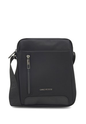 Czarna torba na ramię z przednią kieszenią na zamek, regulowanym paskiem oraz logo "GINO ROSSI" na przodzie.