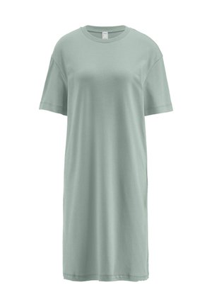 Hellgrünes T-Shirt-Kleid mit kurzen Ärmeln und knielangem Schnitt, Rundhalsausschnitt, auf weißem Hintergrund präsentiert.