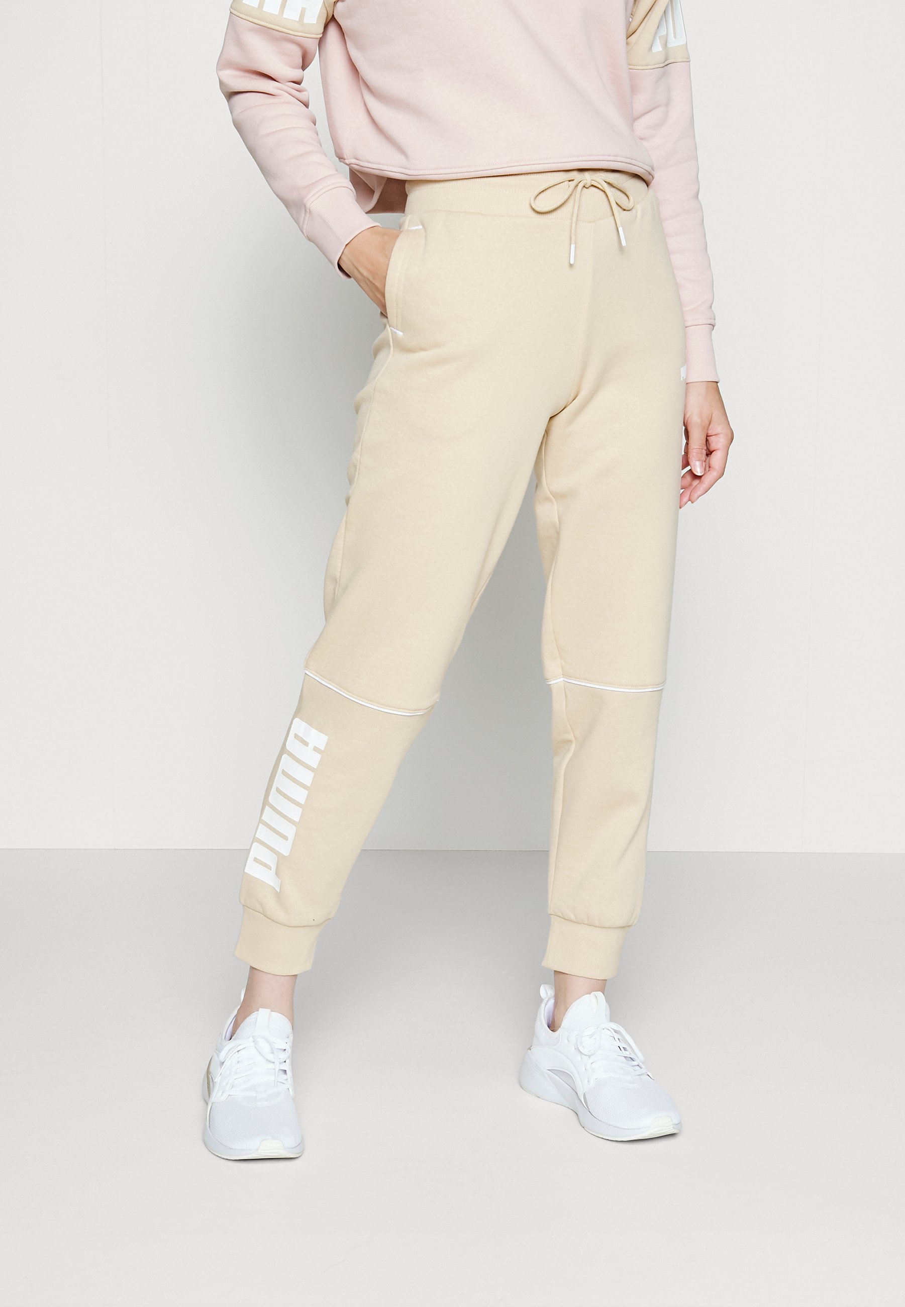 Puma PUMA POWER PANTS - Pantalones deportivos - sand/beige - Zalando .es
