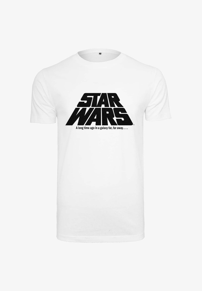 Valge puuvillane T-särk, millel on paksu musta teksti kujutis "STAR WARS" logost. Allpool on trükitud fraas "Kaua aega tagasi, kauges galaktikas..."