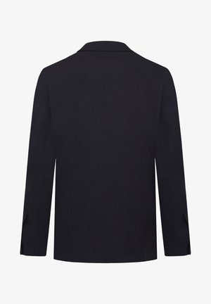 Blazer blu navy con un design strutturato, maniche lunghe e colletto a punte. Tessuto liscio senza motivi o decorazioni visibili.