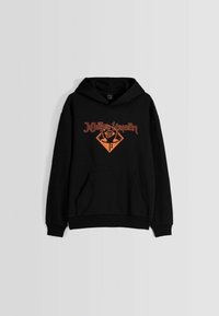 Felpa nera con cappuccio in cotone, con grafica arancione di "Jujutsu Kaisen" e logo a diamante sul davanti. Include una tasca a marsupio.