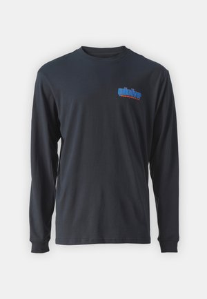 T-shirt noir à manches longues en coton. Présente un logo coloré "Quiksilver" sur la poitrine gauche en bleu et orange. Design simple.