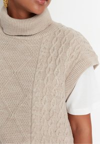 Trendyol Sweter